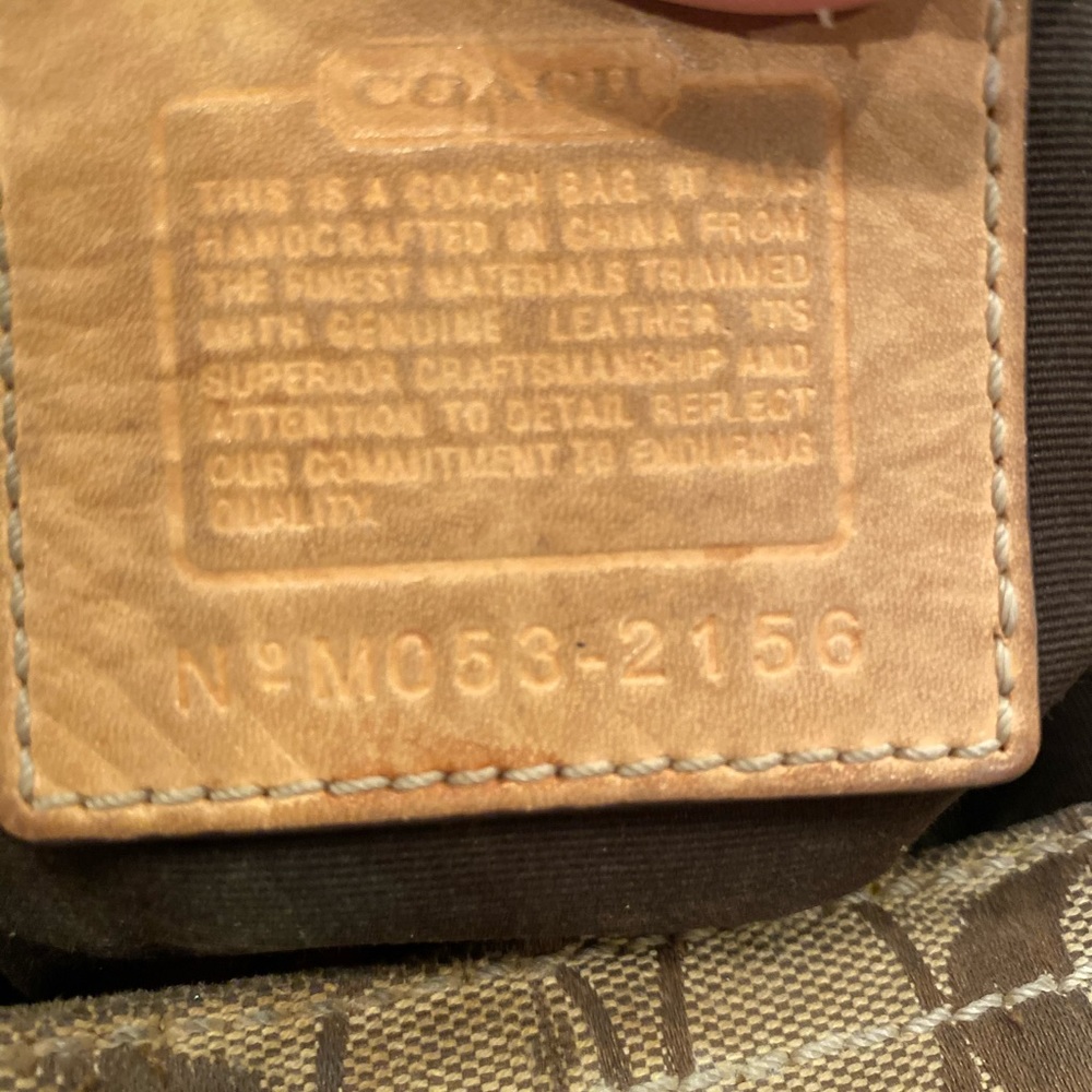 Ladies Handbag - Picture 4 of 7